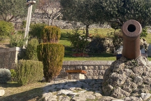 Из Тираны: посещение замка Круя и Старого базара