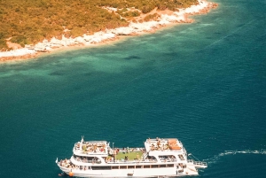 Из Тираны/Дурреса/Голема: ежедневный круиз в Сазан и Карабарун