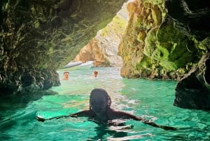 Da Valona: Grotta delle Gemme Blu e tour della Baia di Grama in motoscafo