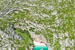 Da Valona: Grotta delle Gemme Blu e tour della Baia di Grama in motoscafo