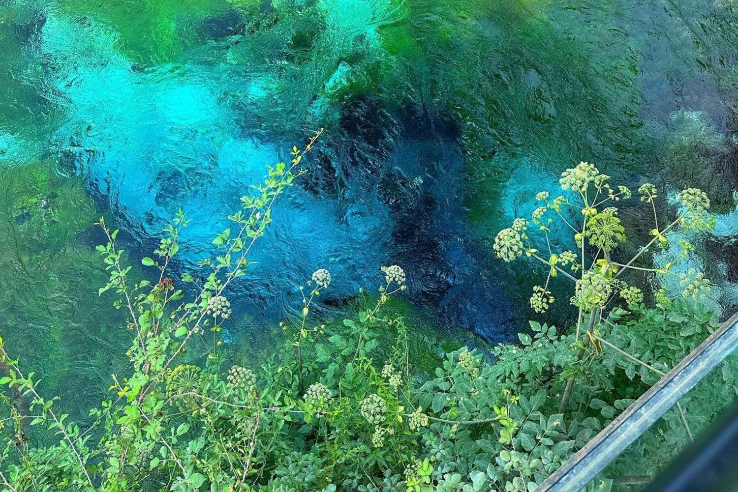 Von Vlora: Tages-Tour zu den Tepelene-Quellen, Gjirokaster und dem Blauen Auge