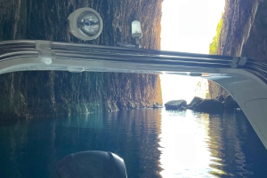 Au départ de Vlore : excursion en hors-bord à la grotte de Haxhi Ali et Karaburun