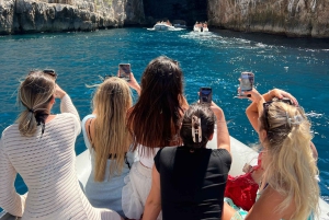 Au départ de Vlore : excursion en hors-bord à la grotte de Haxhi Ali et Karaburun