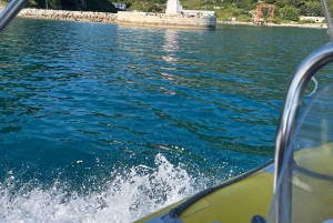 De Vlore: Excursão de lancha rápida à caverna Haxhi Ali com mergulho com snorkel