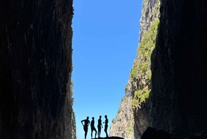 De Vlore: Excursão de lancha rápida à caverna Haxhi Ali com mergulho com snorkel