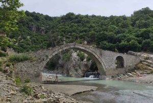 Гьирокастер: термальные источники Бенья и каньон Ленгарица