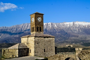 Paysage de rêve de Gjirokaster : Naviguer dans le temps et la pierre