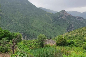 Gjirokastër: Selcka-fossen – eventyrtur med vandring og bading