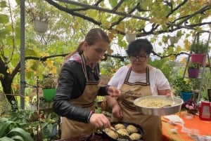 Gjirokastër: Traditioneller albanischer vegetarischer Kochkurs