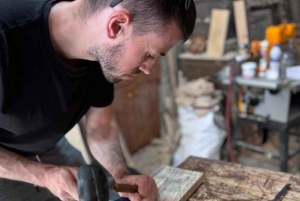 Gjirokaster: Trehåndverksklasse