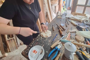 Gjirokaster: Trehåndverksklasse