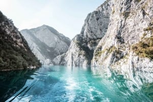 Golem/Durrës: Båttur på Komani-sjøen