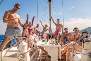 Gouvia: Corfu Island Sailing Trip with Snack and Soft Drinks