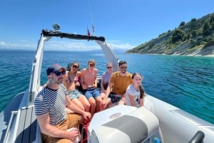 Grama Bay & Blue Cave: speedboottocht vanuit Vlore