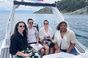 Grama Bay & Blue Cave: speedboottocht vanuit Vlore