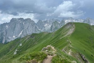 Gusinje: Jeep- og fottureventyr i de forbannede fjellene