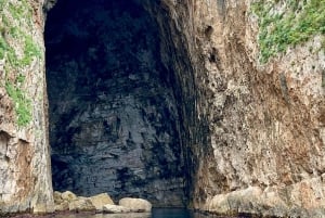 Vlore: Haxhi Ali Cave & Karaburun Highlights Private Tour