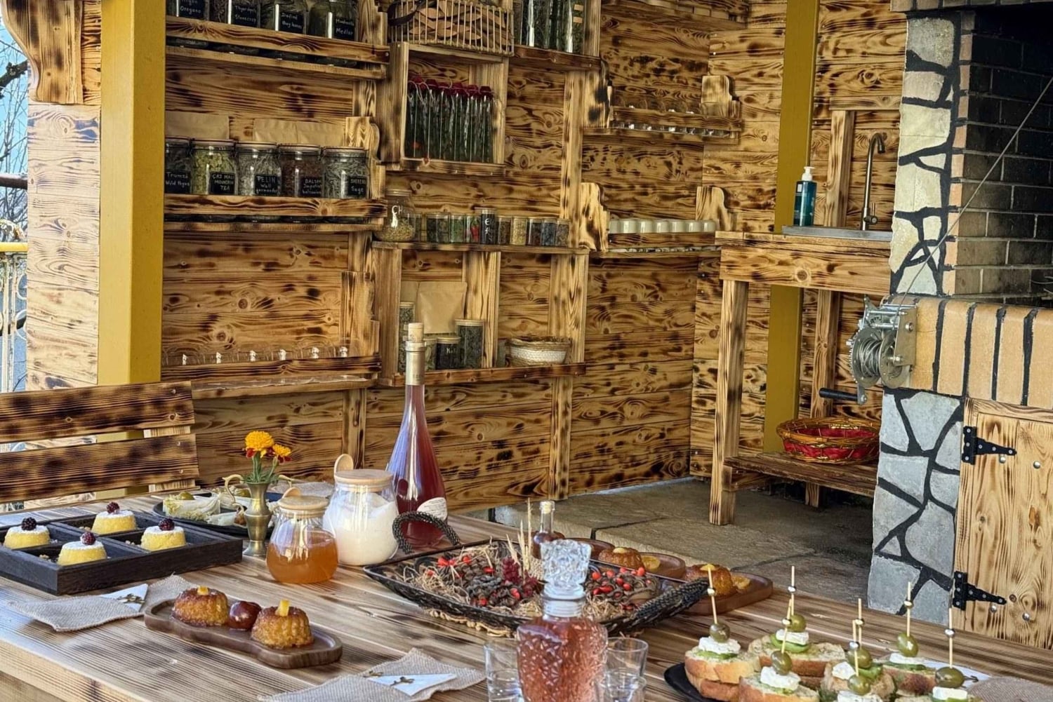 Kruidenschatten van Lazarat: thee en traditie