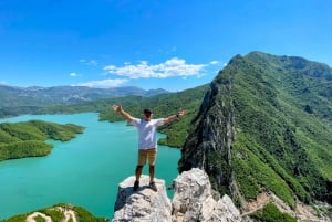 Depuis Tirana : Randonnée sur le mont Gamti et le lac Bovilla en Land Rover