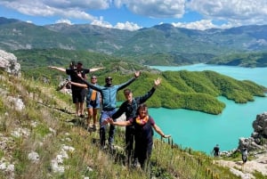 Depuis Tirana : Randonnée sur le mont Gamti et le lac Bovilla en Land Rover