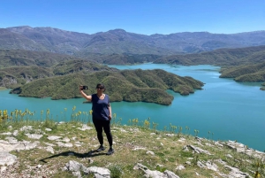 From Tirana: Hiking tour of Bovilla Lake & Gamti Mountain