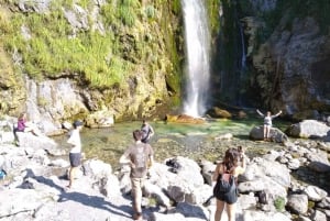 Hiking tour of Theth & Blue Eye in 2 days