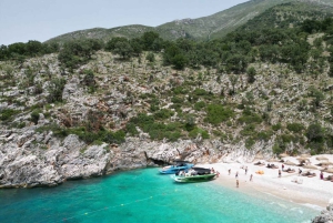 Himara : excursion quotidienne à Gramma Bay avec arrêts baignade