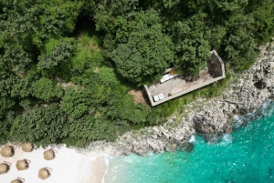 Himara : excursion quotidienne à Gramma Bay avec arrêts baignade