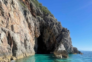 Himara: Upptäck|DeluxeTour: Hemliga stränder, grottor och badstopp