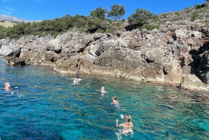 Himara: Upptäck|DeluxeTour: Hemliga stränder, grottor och badstopp