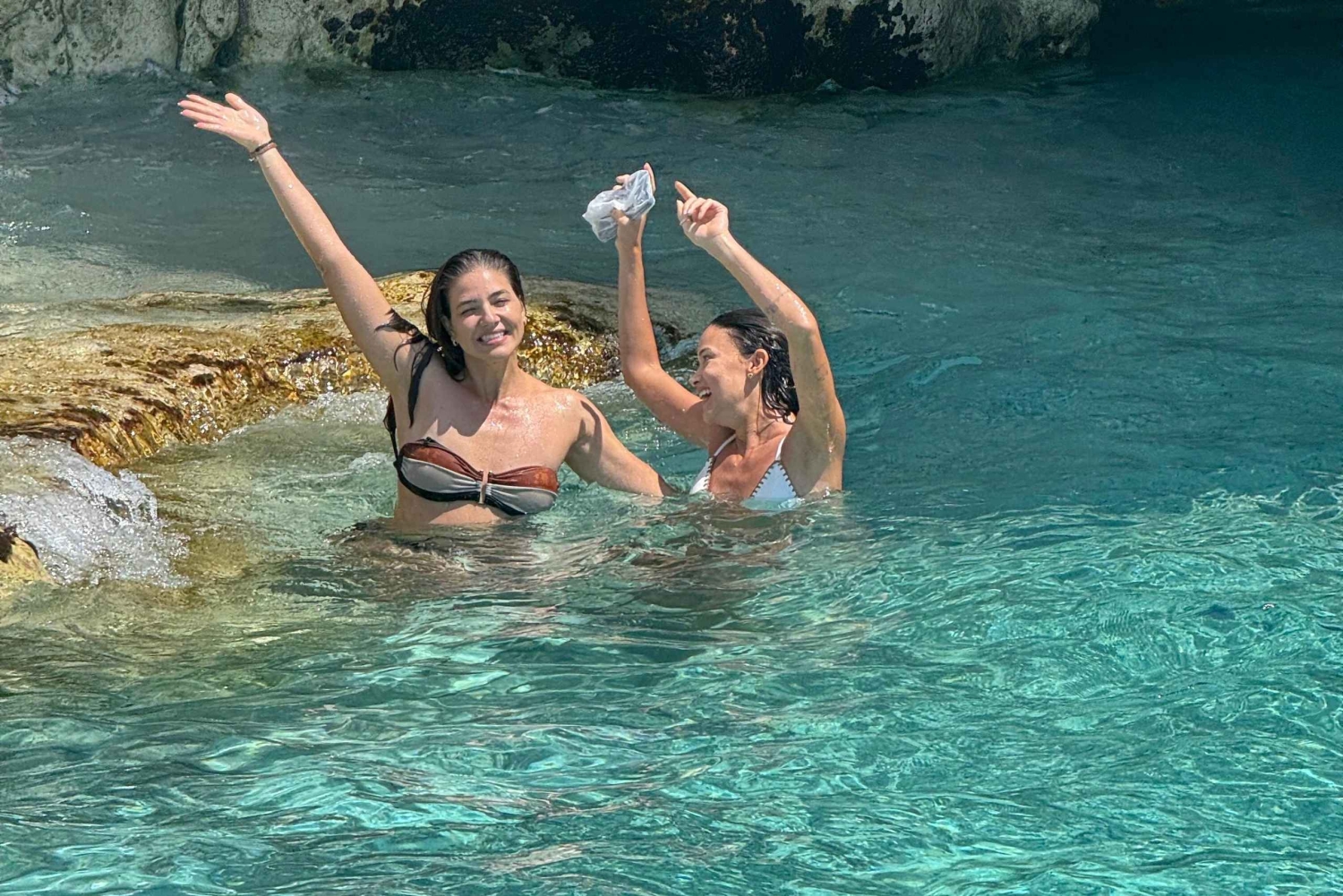 Himara: tour guidato esclusivo in barca privata