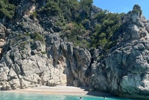 Himara:Discover|DeluxeTour:Secret Beaches &Caves &Swim Stops