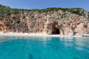 Himare: spannende rondvaart van Himare naar Gramma Bay