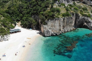 Himare: spannende rondvaart van Himare naar Gramma Bay
