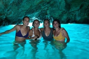 Himare: spannende rondvaart van Himare naar Gramma Bay