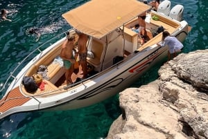 Himare: Grama Bay-tur med svømmeture