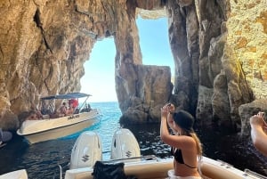 Himare: Båttur i solnedgången med badstopp