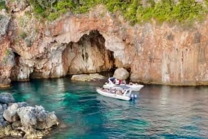 Himare: Båttur i solnedgången med badstopp