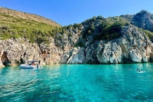 Himare: Båttur i solnedgången med badstopp