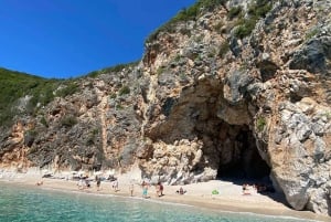 Himare to Grama Bay: All day boat trip with Drink&Snorkel
