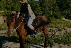 Saranda: Horseback Riding Tour