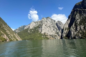 Jezioro Komani: rejs wycieczkowy po rzece Shala z czasem wolnym