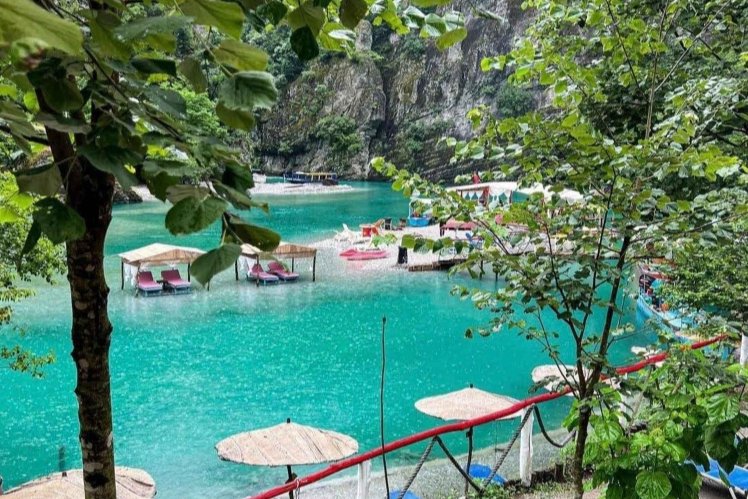 Jezioro Komani i rzeka Shala: prywatny rejs wycieczkowy (elastyczny czas)