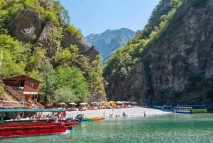Lago Koman y río Shala: tour en barco privado (horario flexible)