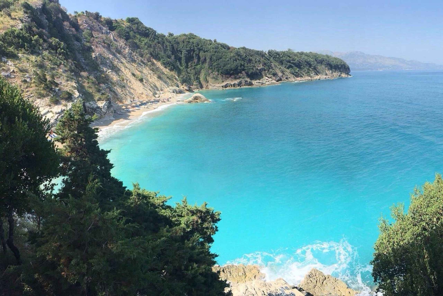 Ksamil-veneretki Pulebardhaan, Pigeon Caveen ja snorklaamaan