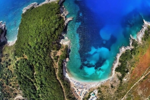 Tour en bateau de Ksamil à Pulebardha, à la grotte des pigeons et plongée avec tuba