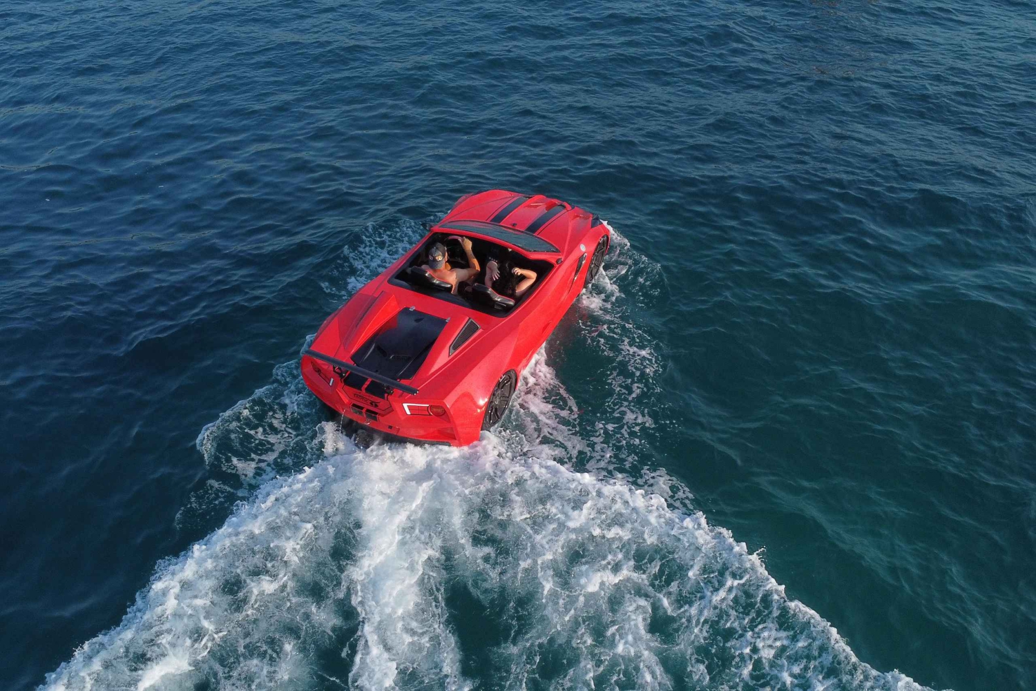 クサミル：ジェットカー体験とハイスピードの興奮