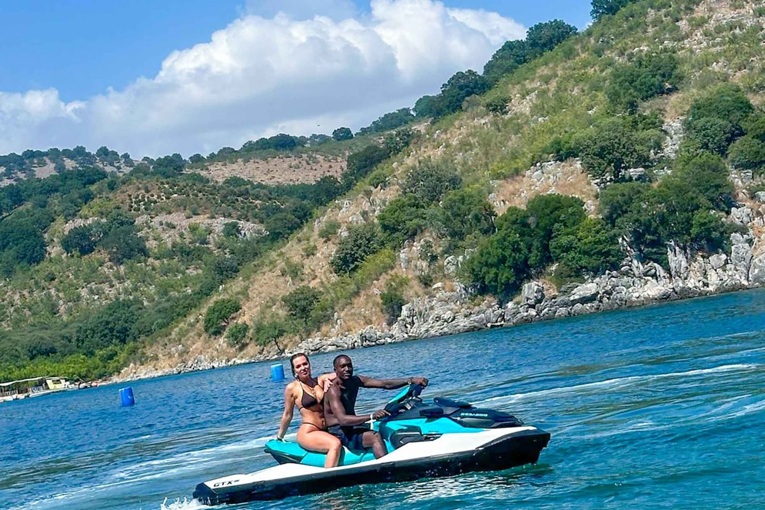 Ksamil: Jetski zum Mieten