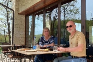 Prova de vinhos Lalez, passeio de vinhos, caiaque e almoço completo