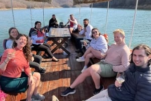 Prova de vinhos Lalez, passeio de vinhos, caiaque e almoço completo